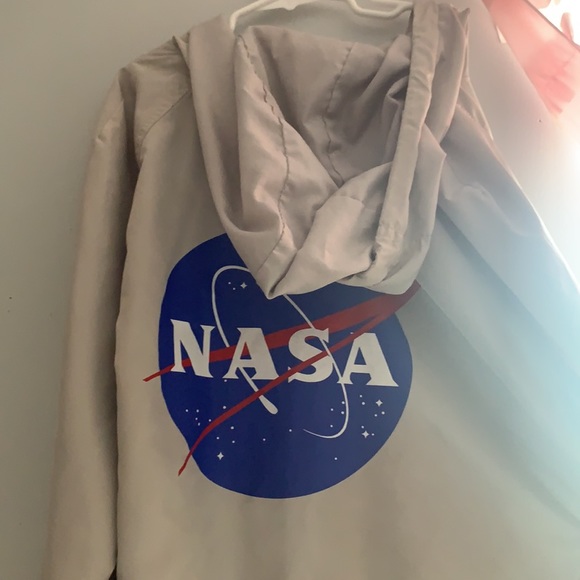 NASA rain jacket - Picture 2 of 2